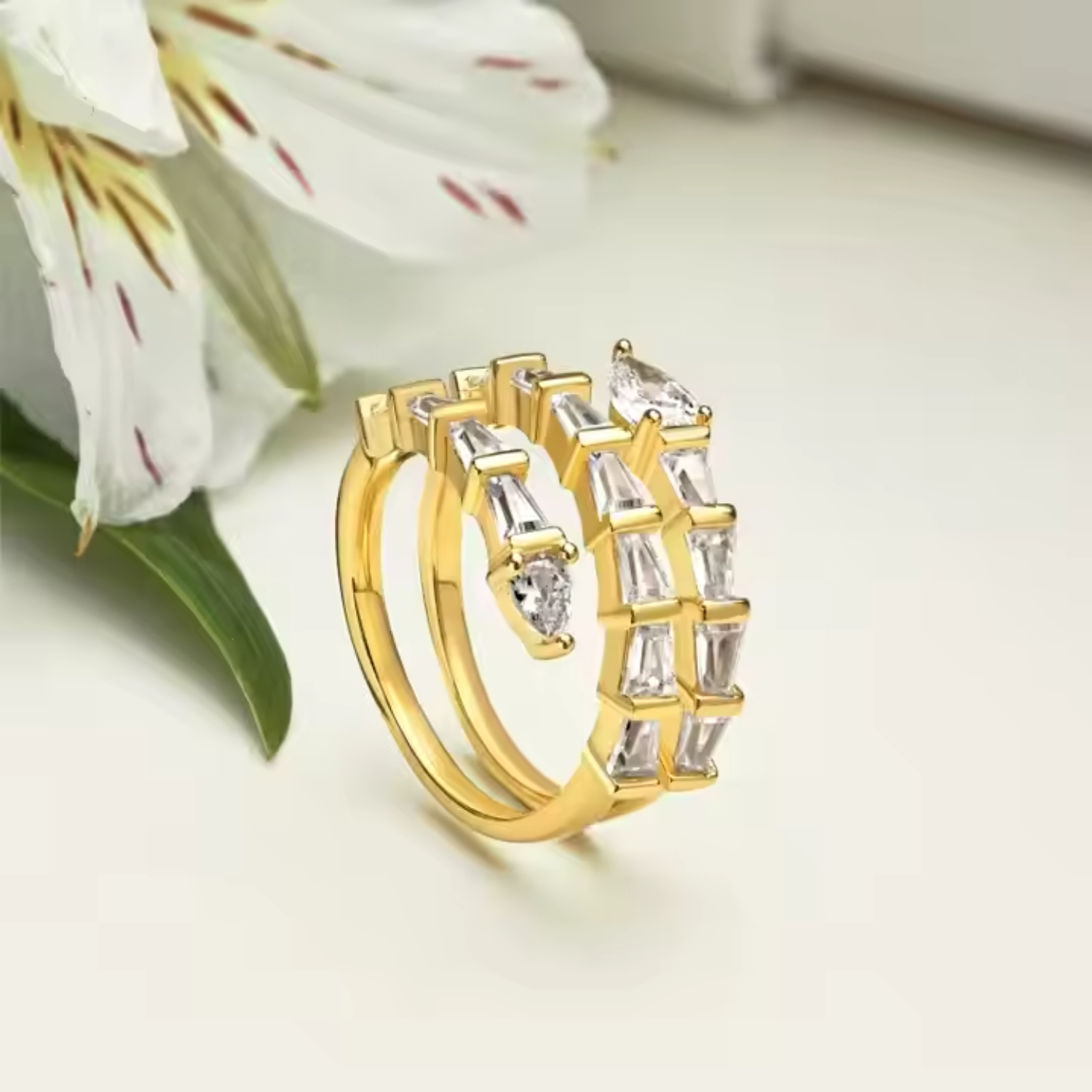 Schlangen Diamant Ring